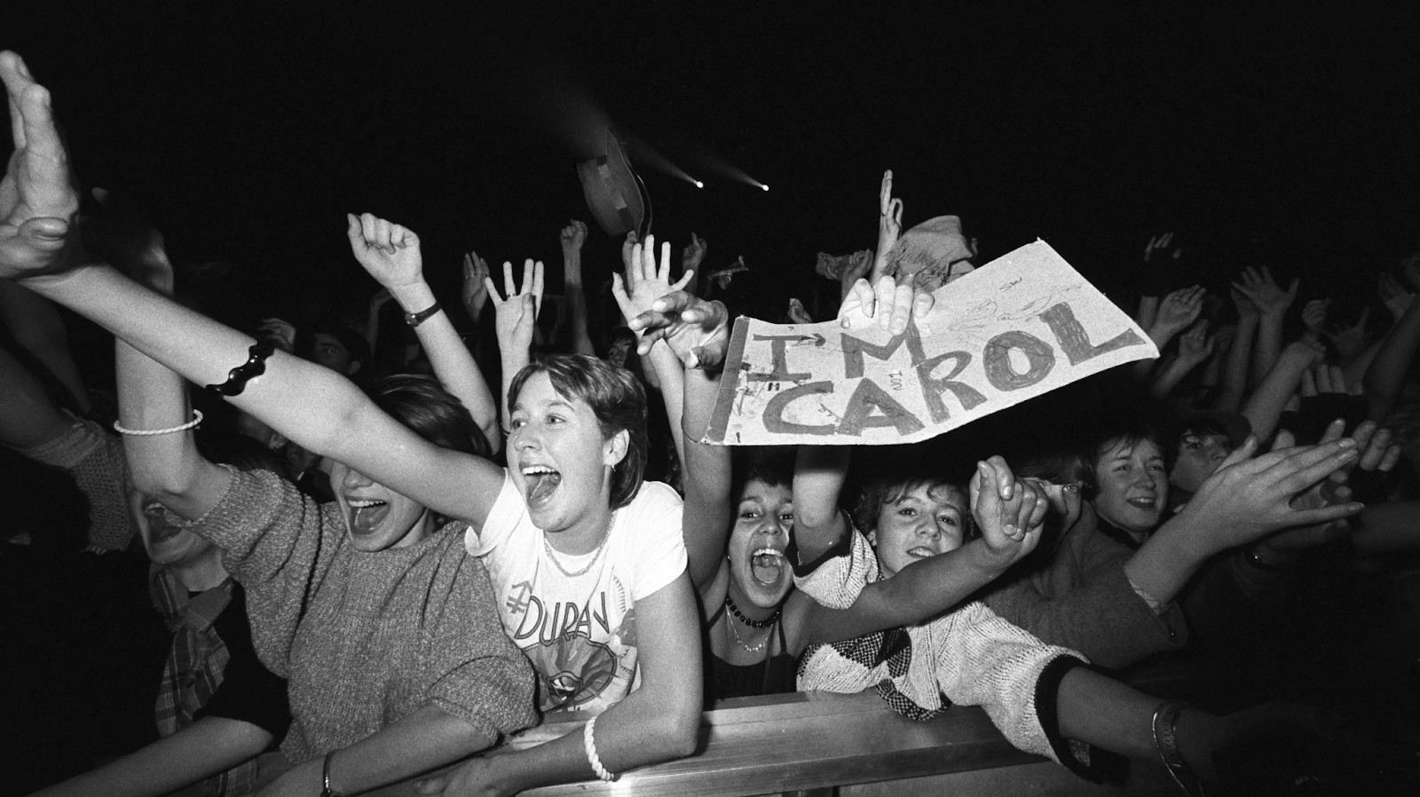 What Is a Stan Account on Twitter All You Need to Know About a Stan